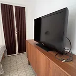 아파트 Business